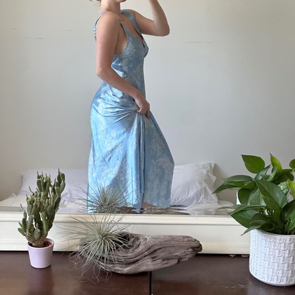 Vintage 90s Baby Blue Flowy Floral Maxi Slip Dress - Picture 3 of 8